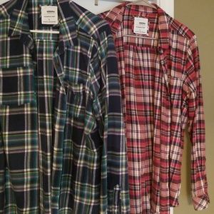 2 Sonoma brand flannel shirts L, 2 LBD, vest